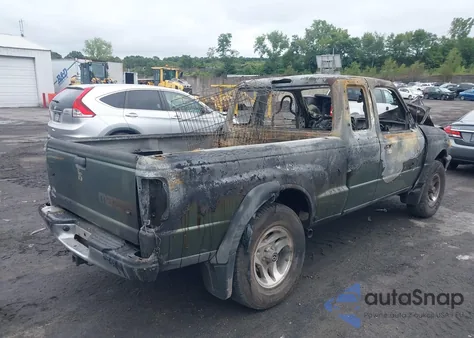 2002 Mazda B3000 from USA, damaged, VIN 4F4ZR17U82TM10551